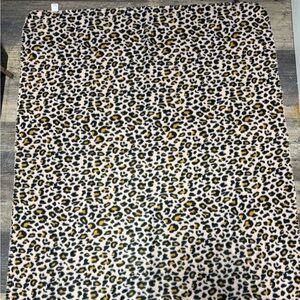 Mainstays Leopard Pattern Blanket